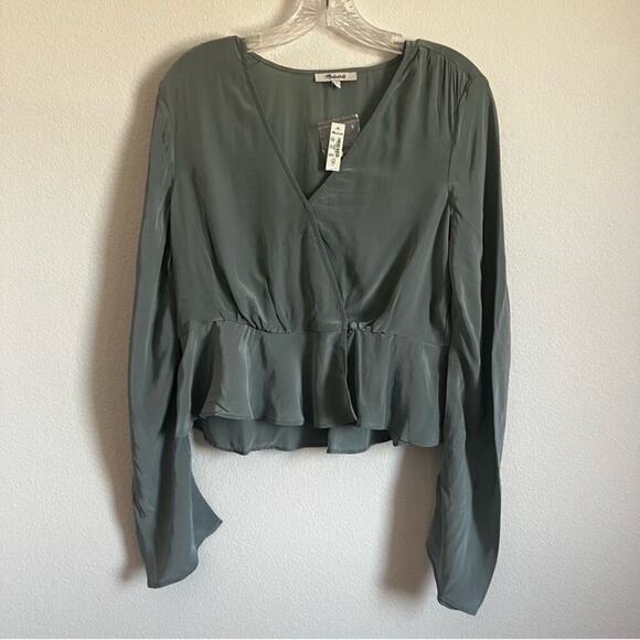 Madewell Bell-Sleeve Faux Wrap Peplum Top in Faded River Size: 2 NWT - Picture 3 of 11